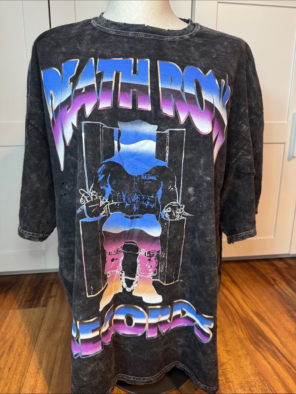 Black Graphic Short Sleeve Tee with Blue-Purple Gradient Print
